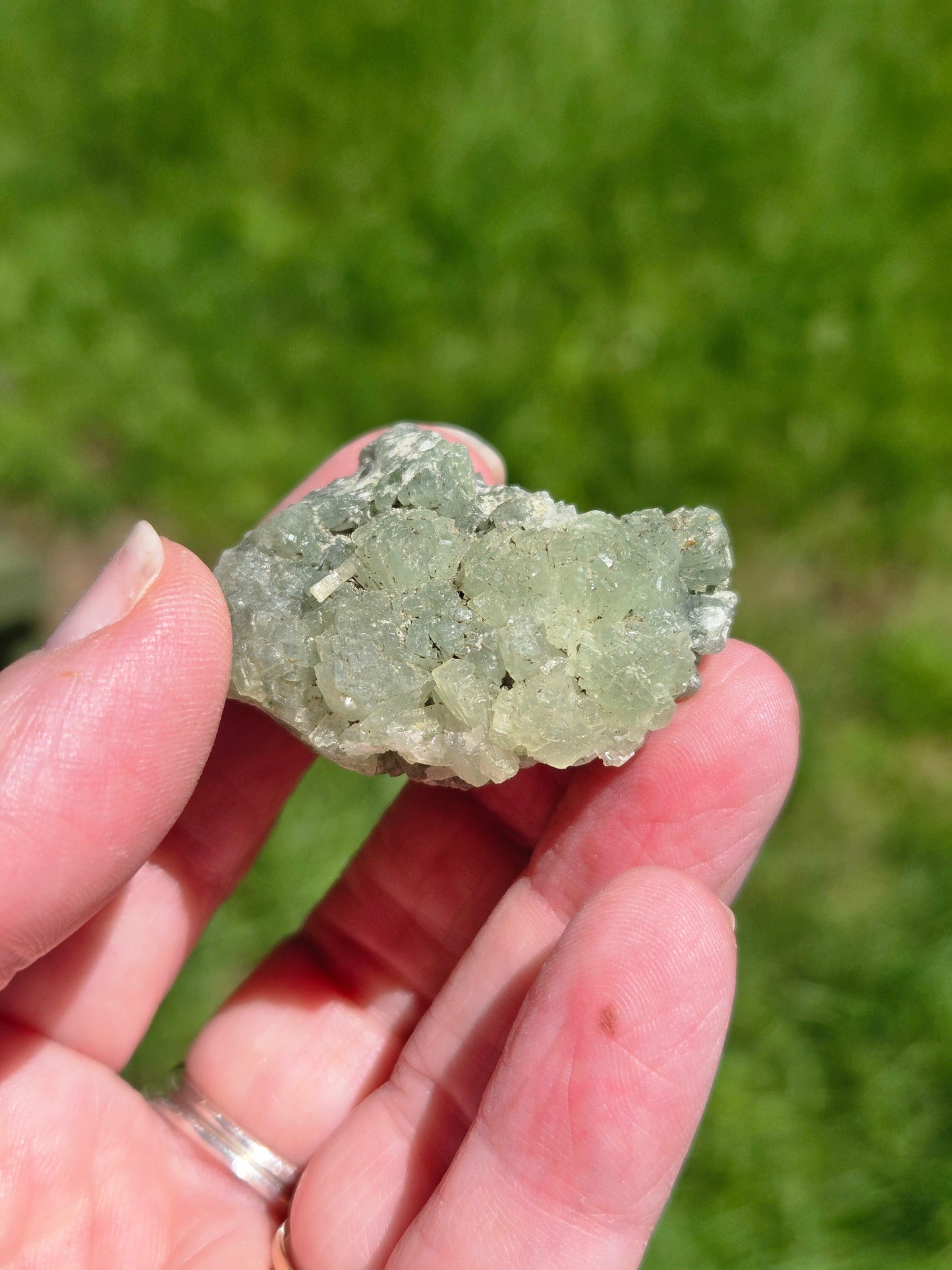 Raw Prehnite