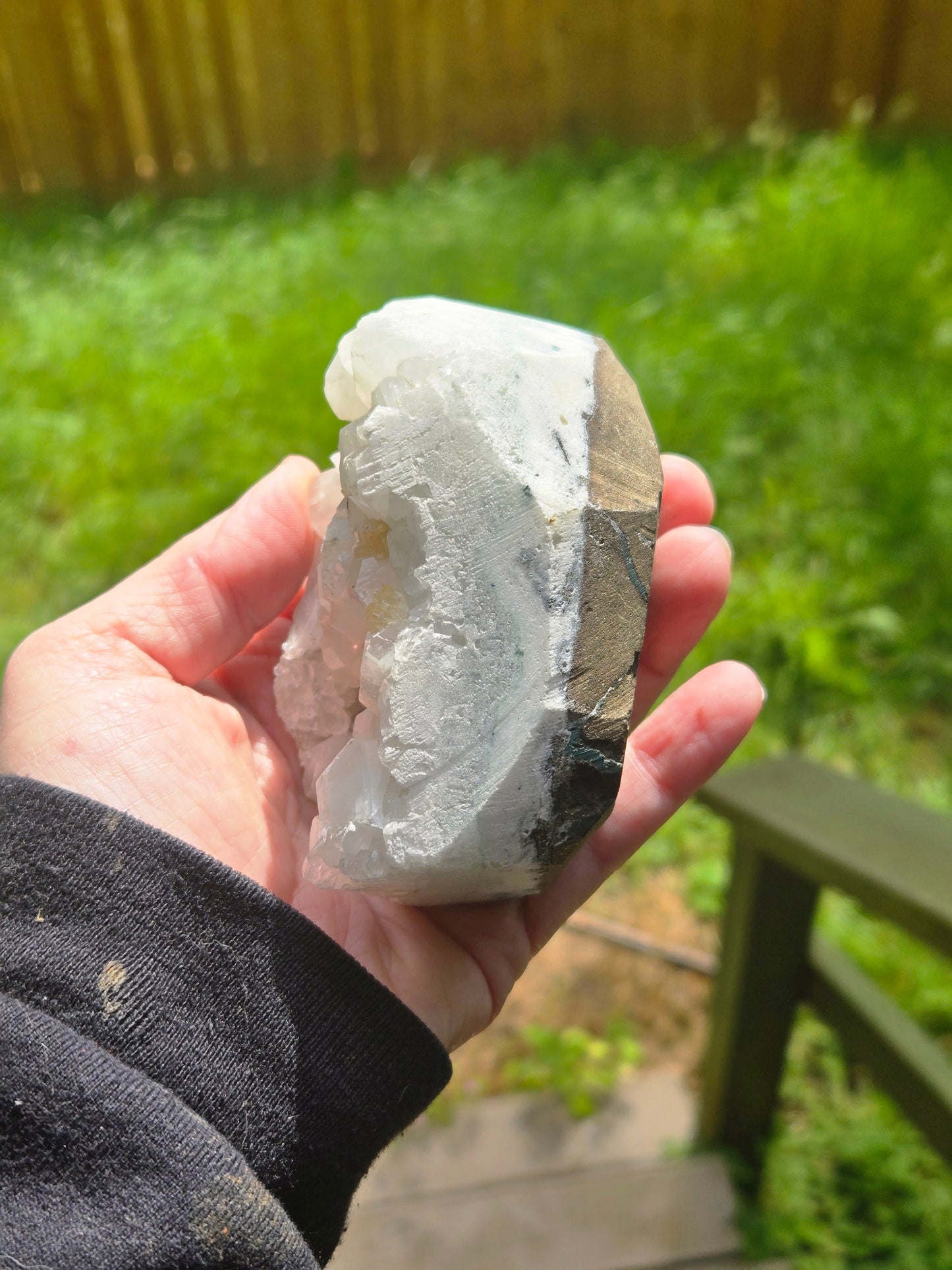Apopholite Large
