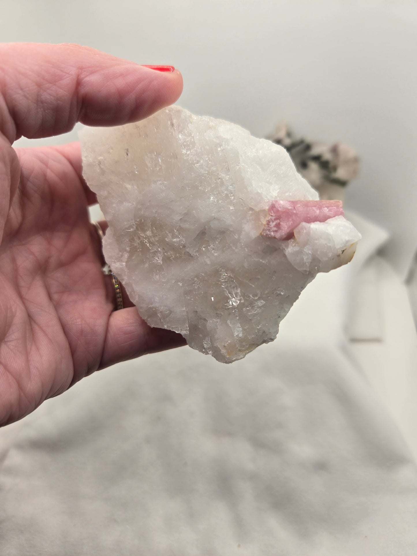 Tourmaline in Quartz