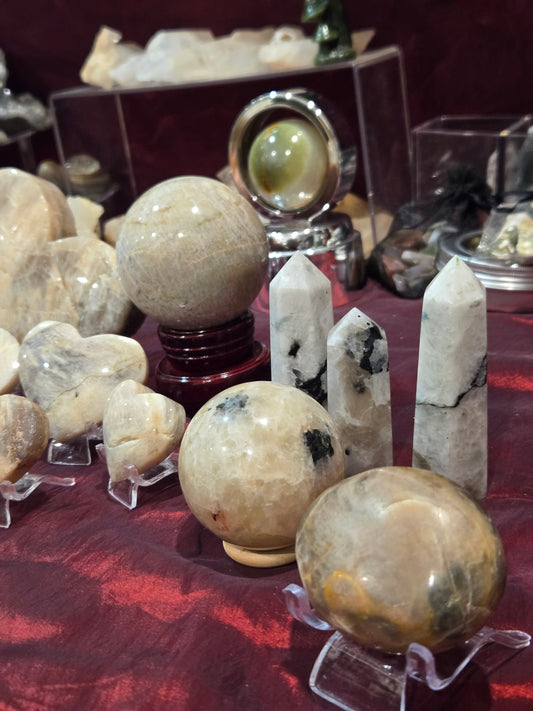 Moonstone Pieces