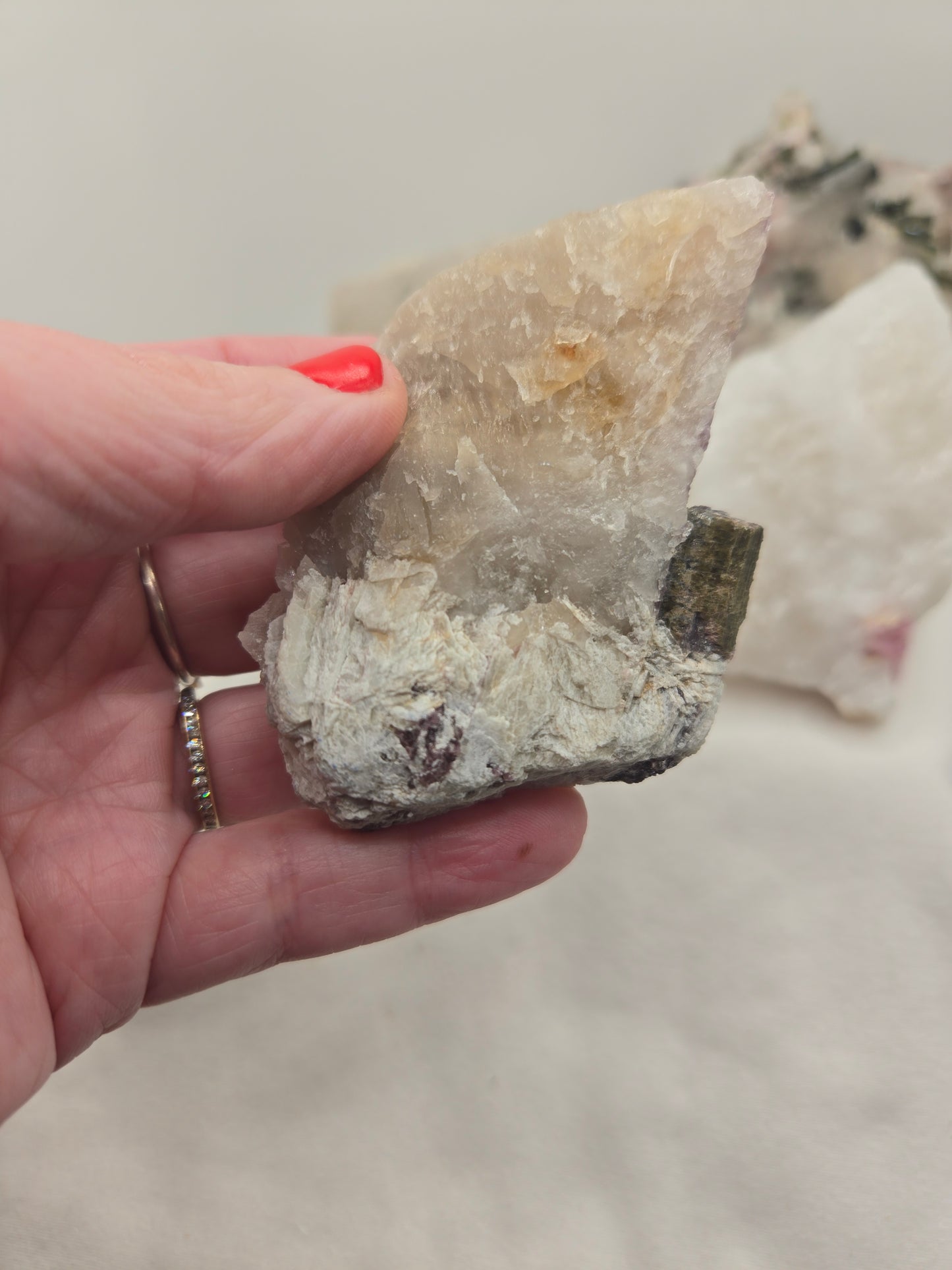 Tourmaline in Quartz