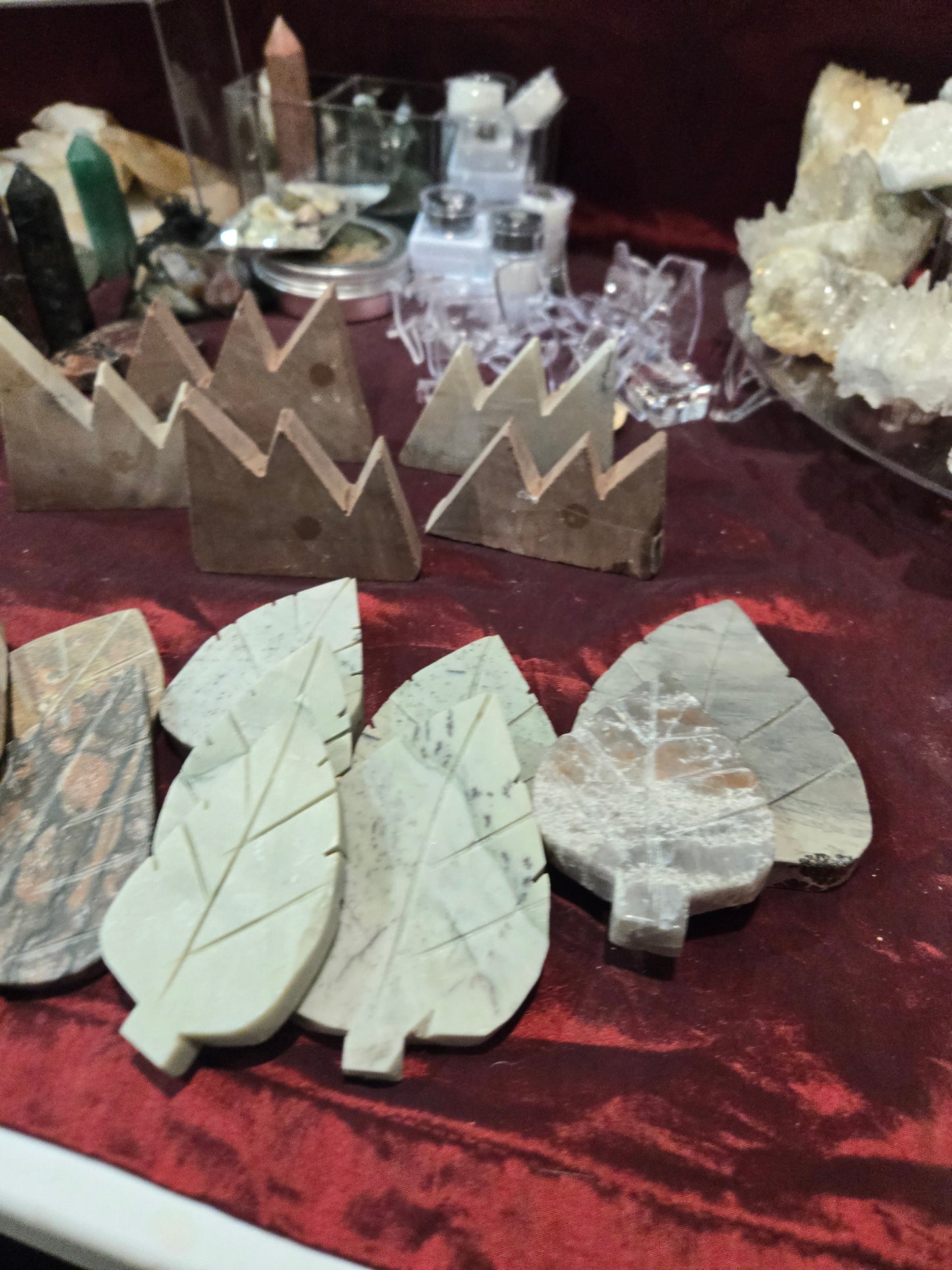Jasper Leaf and Mountain Carvings