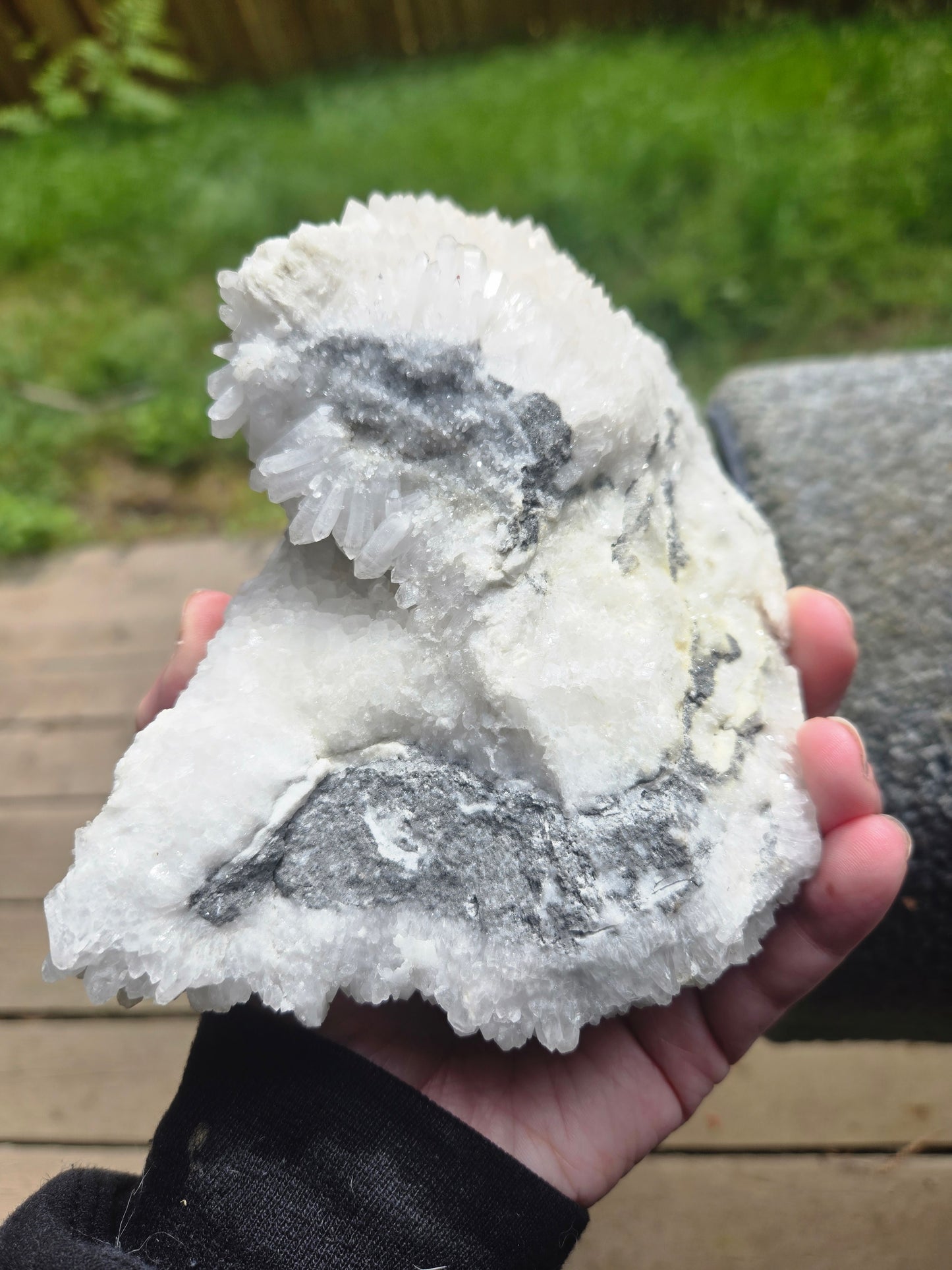 Apopholite Large